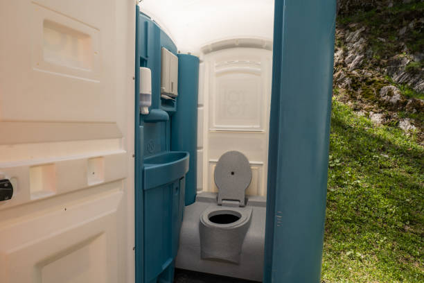 Best Best portable toilet rental  in Euclid, OH